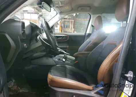 2021 Ford Bronco Sport Outer Banks z USA, uszkodzony, nr VIN 3FMCR9C63MRB36499